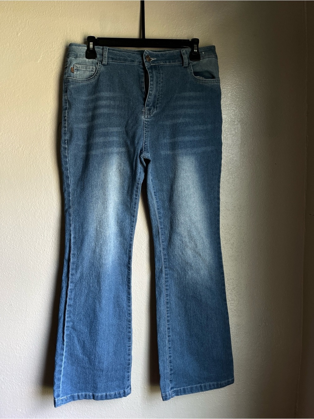 Judy Blue Medium Wash Flare Jeans